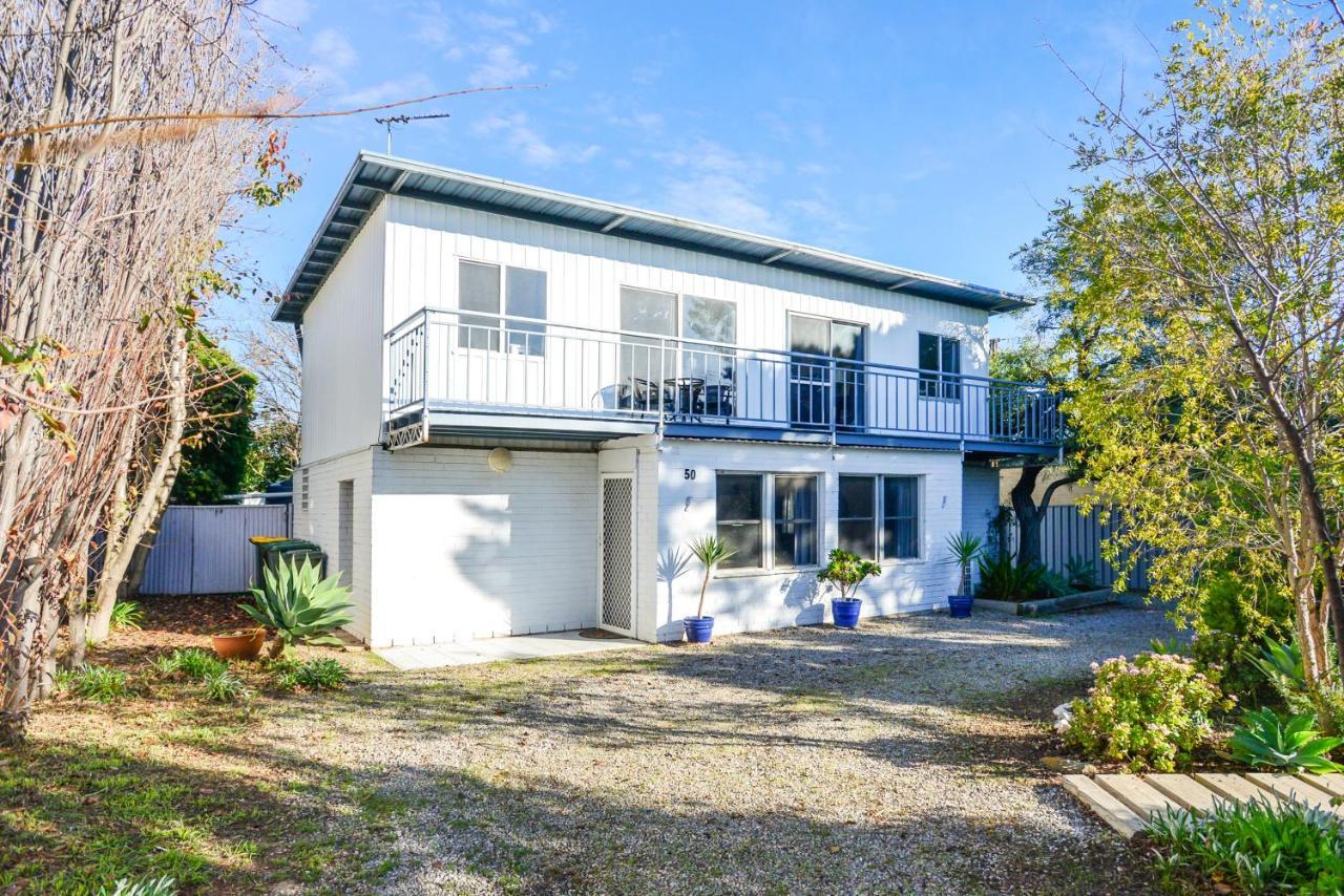 Salty Grape Apartments Aldinga Beach Exterior photo